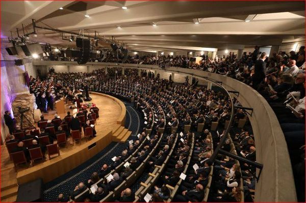 رئيس الجمهورية شارك في رتبة سجدة الصليب في الروح القدس - الكسليك..