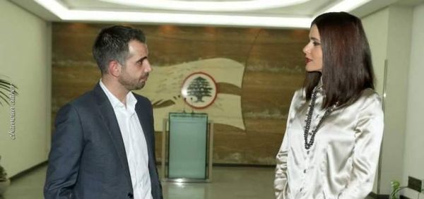 ستريدا جعجع بحثت مع رئيس مجلس ادارة سبينيس الازمة الاقتصادية التي تمر فيها البلاد