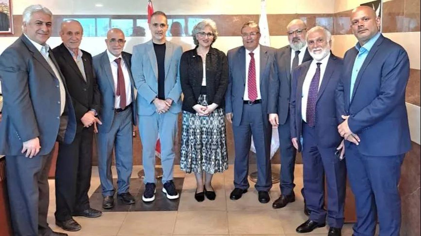 وفد من نقابة المعلمين بحث مع الوزيرة كرامي في ملفات تربوية ملحة