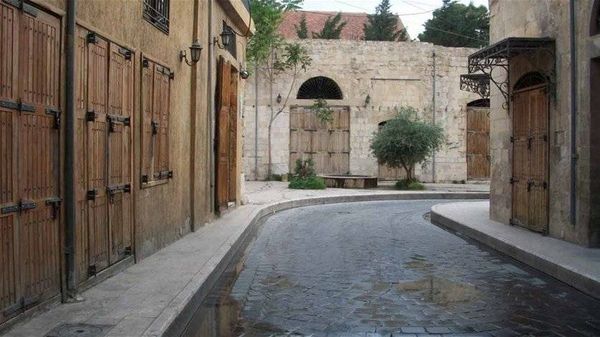 اشكال واطلاق نار بين أصحاب الفانات في بعلبك... وسقوط جريح