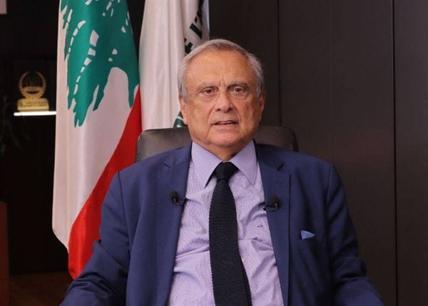 حبيب يهنئ الأسمر برئاسة مجلس إدارة الضمان