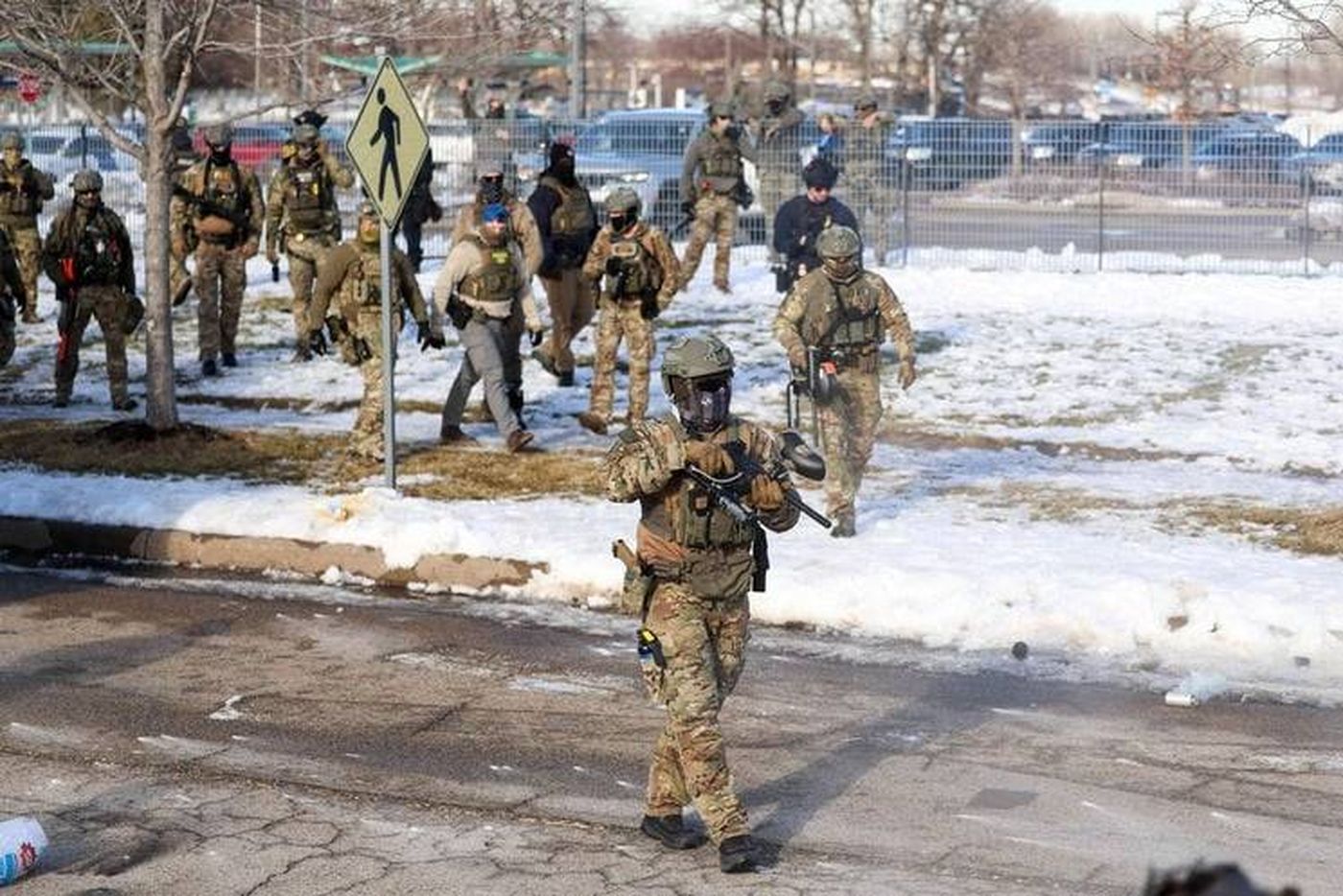 انتهاكات ICE تتوسع وتطال مواطنين أميركيين