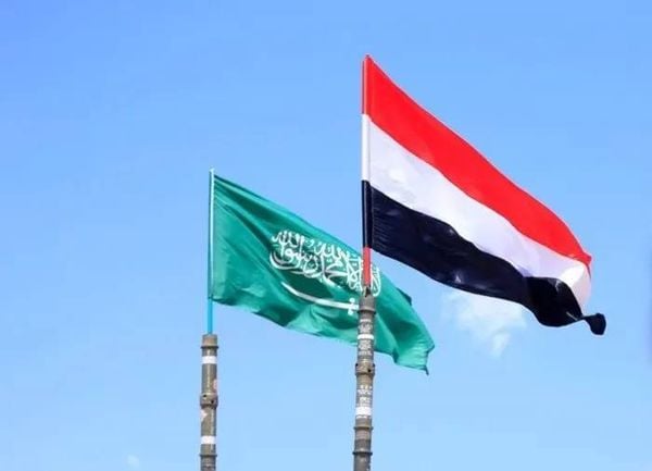بيان للقوات المسلحة اليمنية التابعة للحوثيين: استهدفنا تحشيدات تابعة للسعودية في منطقة الكنايس بعدد من الصواريخ الباليستية والطائرات المسيرة