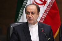 إيران تعلن بدء تحصيل رسوم عبور في مضيق هرمز