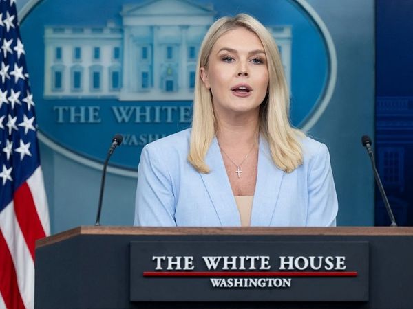 المتحدثة باسم البيت الأبيض: الهدف الأول للرئيس كان ولا يزال ضمان ألا تتمكن إيران من امتلاك سلاح نووي، وعملية الغضب الملحمي حققت نجاحا هائلا في إضعاف القوة العسكرية للنظام الإيراني.