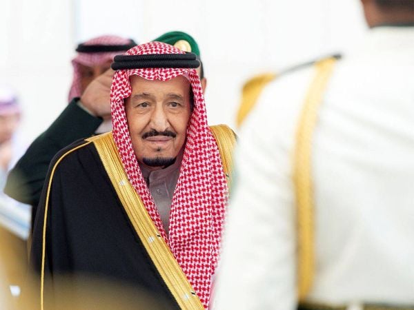 الملك سلمان يتلقى دعوة رسمية لزيارة إيران