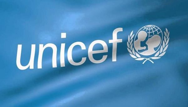 97 طنا من المستلزمات الطبية من اليونيسف إلى وزارة الصحة