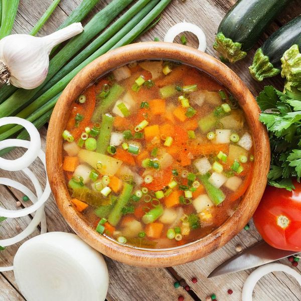 شوربة الخضار يساعد في خسارة الوزن الزائد