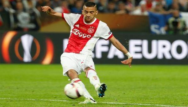 روما مستعد لدفع 25 مليون يورو من أجل ضم المغربي حكيم زياش