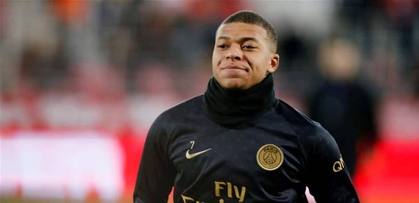PSG يفرض عقوبة تأديبة قاسية بحق مبابي