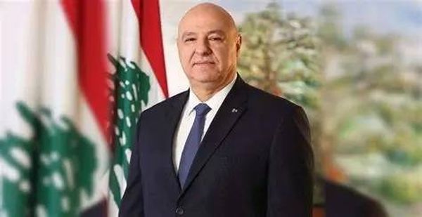 عون يهنئ اللبنانيين  بعيد مار مارون ويعبّر عن تضامنه مع ضحايا طرابلس