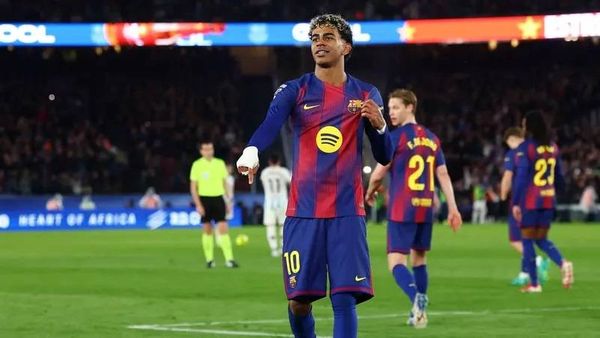 رغم اللعب لبرشلونة.. 4 أشياء تجعل
لامين يامال أقرب لرونالدو من ميسي