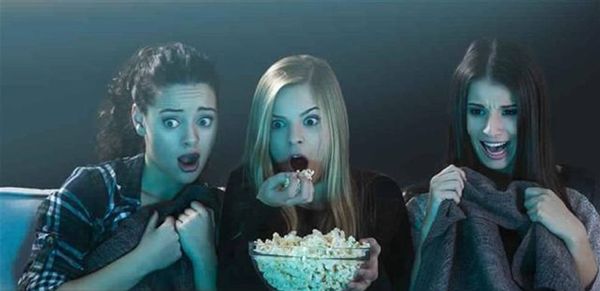 لن تتخيلوا فائدة الصراخ والخوف أثناء أفلام الرعب على صحتكم!