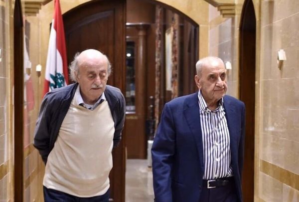 وصول رئيس الحزب التقدمي الاشتراكي السابق وليد جنبلاط إلى عين التينة للقاء الرئيس بري