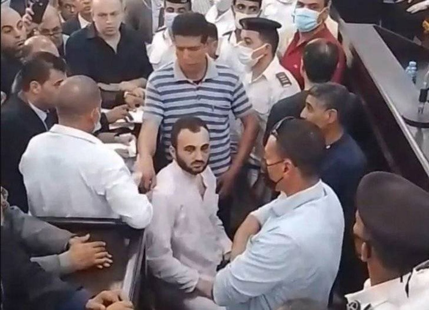 تحول جديد.. محام يقبل الدفاع عن قاتل نيرة أشرف