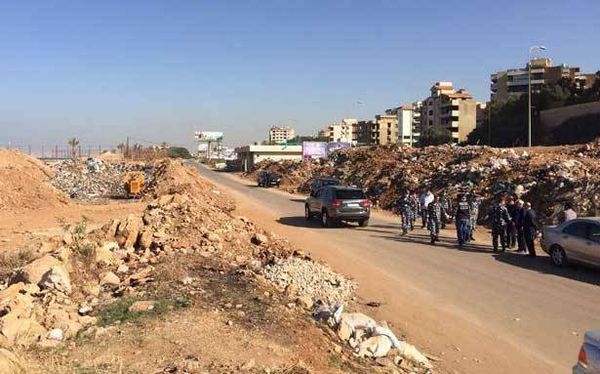 سكان دوحة الحص أقفلوا المكب المستحدث
«لقاء الاندية» في النبطية قدم إخباراً الى القضاء «بالفساد» القائم في معالجة النفايات
