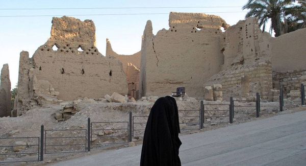 كيف تستخرج تأشيرة السياحة الجديدة في السعودية