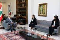 عون يلتقي رشدي في زيارة مودعة
