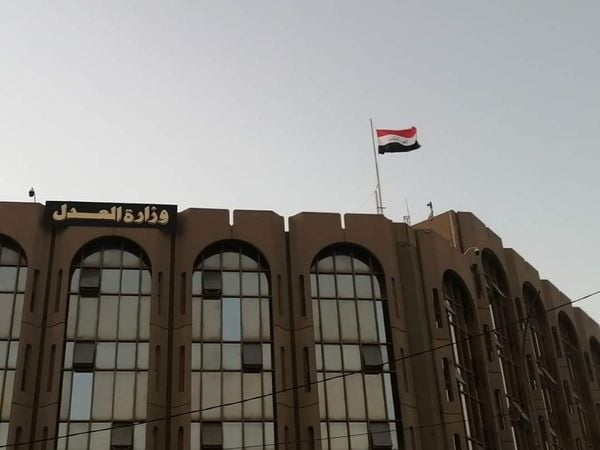 لتخفيف اكتظاظ السجون.. العراق يسعى لنقل 6 آلاف محكوم إلى دولهم