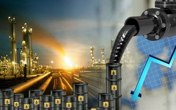 البنك الدولي يتوقع نمواً في 2018 ويتخوّف من امدادات الدول المضطربة سياسياً
أسعار النفط ترتفع للاسبوع الرابع ودول «أوبك» تنتظر
استقراراً في الأسواق يقودها الى البحث مجدداً «بخفض الإنتاج»