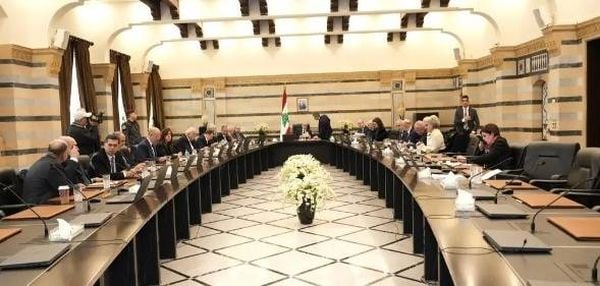 مجلس الوزراء أقرّ توصية ببناء 3 إهراءات وعيّن المجلس الأعلى للجمارك