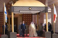 ملك البحرين التقى رئيس "إسرائيل" وتأكيد
على "تحقيق سلام عادل يضمن حقوق الفلسطينيين"