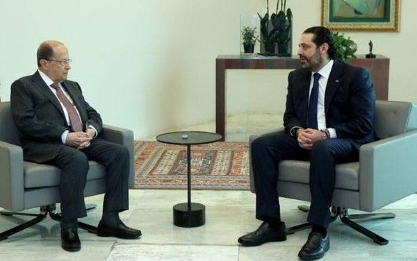 الحريري يرضخ للتهويل وعون يراهن على زيارته الى موسكو لـ «قلب المشهد»