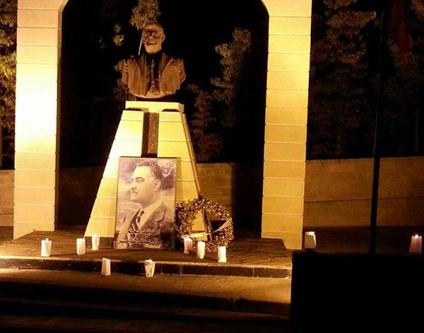 « الشعبي الناصري» أحيا ذكرى عبد الناصر
سعد بحث الأوضاع مع زواره