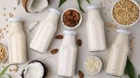 الحليب البقري أم البدائل النباتية.. كيف تختار الخيار الأفضل لصحتك؟