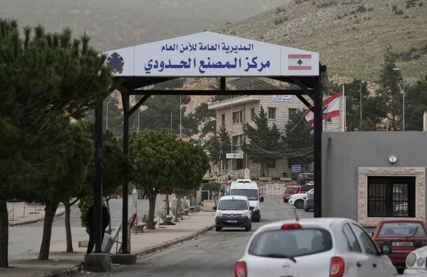 من المختبر إلى المعبر.. اتفاق لبناني ـ سوري يختصر وقت التجارة وكلفتها