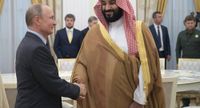 قبل الهزيمة الساحقة... هكذا مازح بوتين محمد بن سلمان (فيديو)