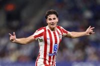 ألفاريز يطلب الرحيل وبرشلونة يترقب