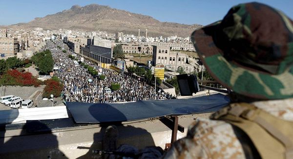 تجدد المواجهات بين القوات المشتركة و"أنصار الله" جنوب مدينة الحديدة