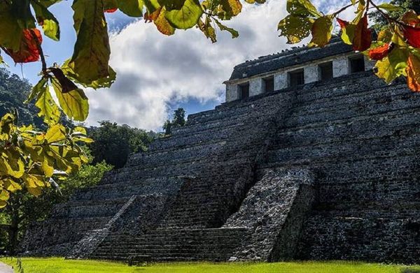 أسباب انهيار حضارة المايا