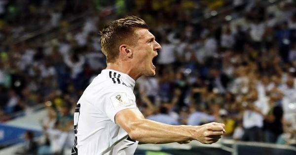توني كروس يعلن رسمياً موعد تعليق حذائه دولياً