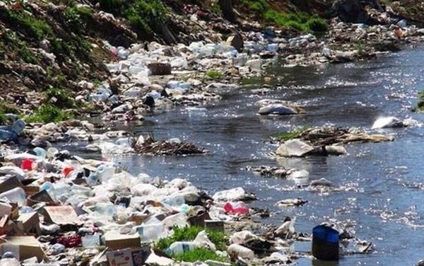 مصلحة الليطاني كشفت على مصنع

سيكومو في قب الياس