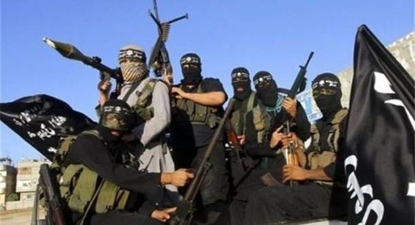 جنرال أمريكي: “داعش” يختلف عن “القاعدة” لأنه يؤمن بمعركة “آخر الزمان”
