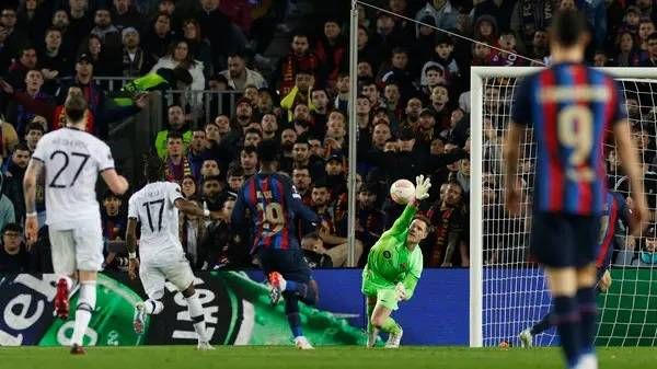 الدوري الأوروبي : قمة منتظرة
بين مانشستر يونايتد وبرشلونة