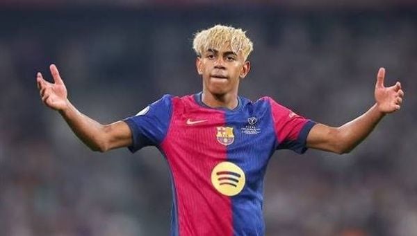 برشلونة في حالة تأهب.. ماذا يحدث مع لامين يامال؟
