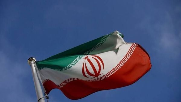 إيران: لا توجد أمامنا أي مهمة بحرية بعيدة غير ممكنة