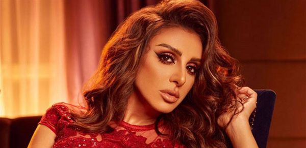 أنغام تثير الجدل بكليبها الجديد.. والسبب "خاتم خطوبة" وكلمات رومانسية (صورة)