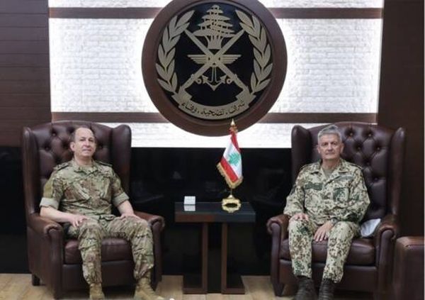 هيكل بحث مع سولفرانك دور
ألمانيا بمرحلة ما بعد 