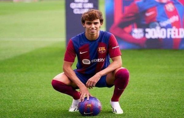 صفقات برشلونة تمنح الجماهير تخفيضاً استثنائياً