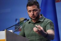 ألمانيا تدعم أوكرانيا بأموال روسيا وزيلينسكي: لا وثيقة سلام حتى الآن