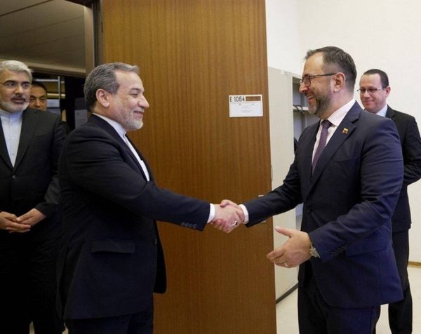 إيران: إجراءات واشنطن تهدّد السلام والاستقرار الإقليمي والعالمي