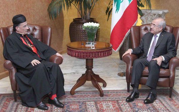 الراعي يزور سليمان وتأزم تشكيل الحكومة.. إسرائيل تقضم ثروة لبنان في البحر
صراع بين ميقاتي والصفدي حول تمويل المحكمة ومن أرسل الملف الى ديوان المحاسبة؟