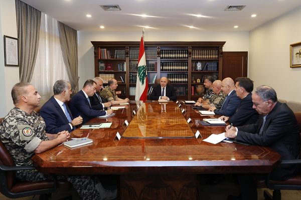 عون يترأس اجتماعاً أمنياً في بعبدا: لتعزيز الانتشار الأمني في النبطية والتنسيق بين الأجهزة