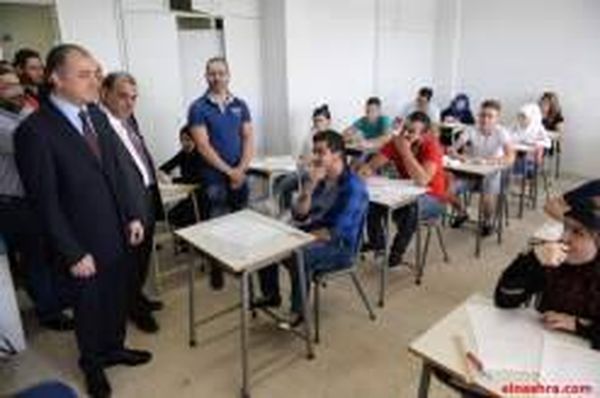 لجنة المدرسين المتعاقدين لتعليم السوريين طالبت بو صعب بدفع رواتبهم