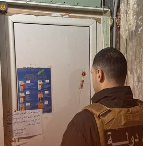 أمن الدولة: دهم شركة أدوية في الجناح
وضبط مُكملات مُنتهية الصلاحيّة وتوقيف صاحبها