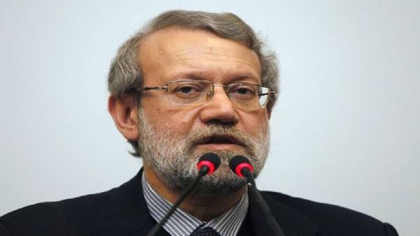 لاريجاني: دول كثيرة ترغب بالتعاون الاقتصادي مع إيران